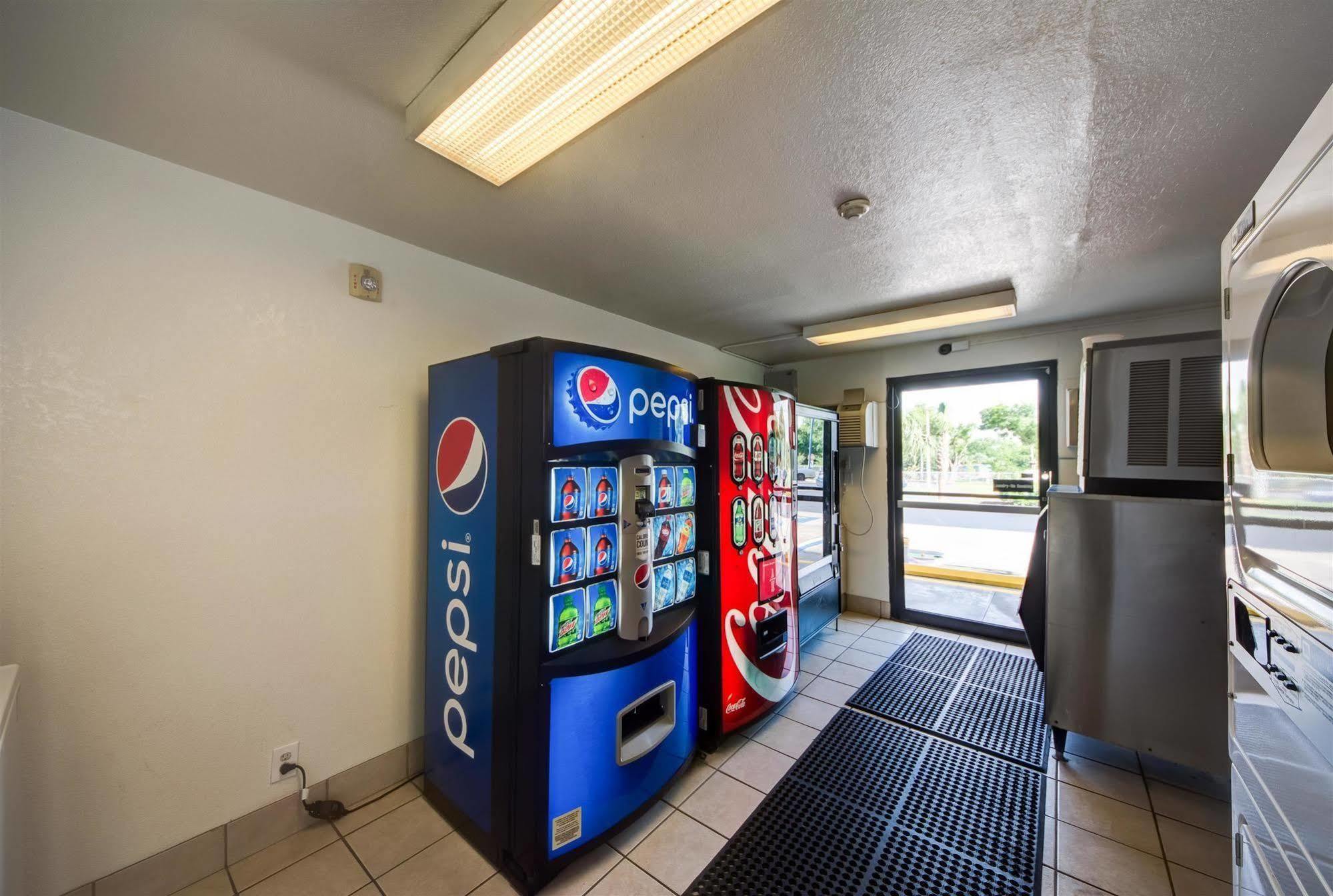 Motel 6-Lakeland, Fl Zewnętrze zdjęcie